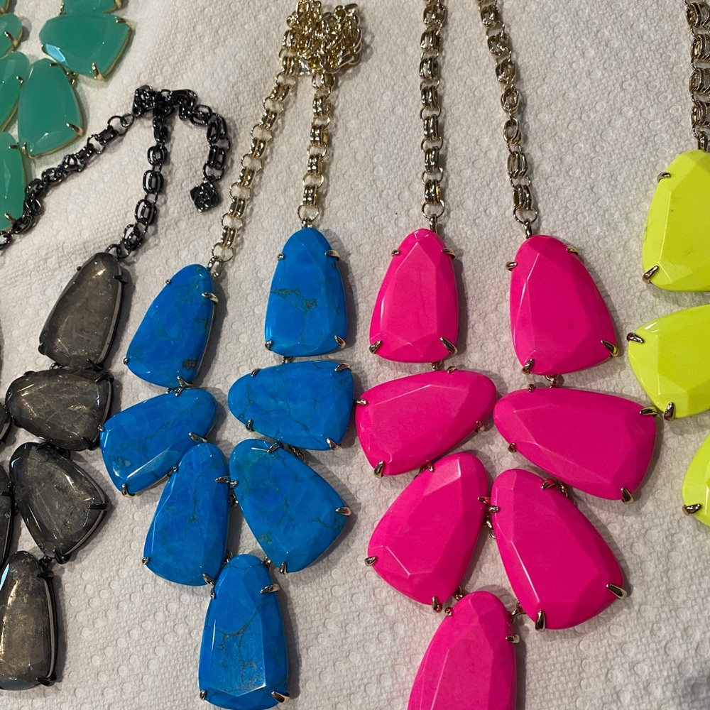 Kendra Scott Harlow necklaces - Picture 3 of 8